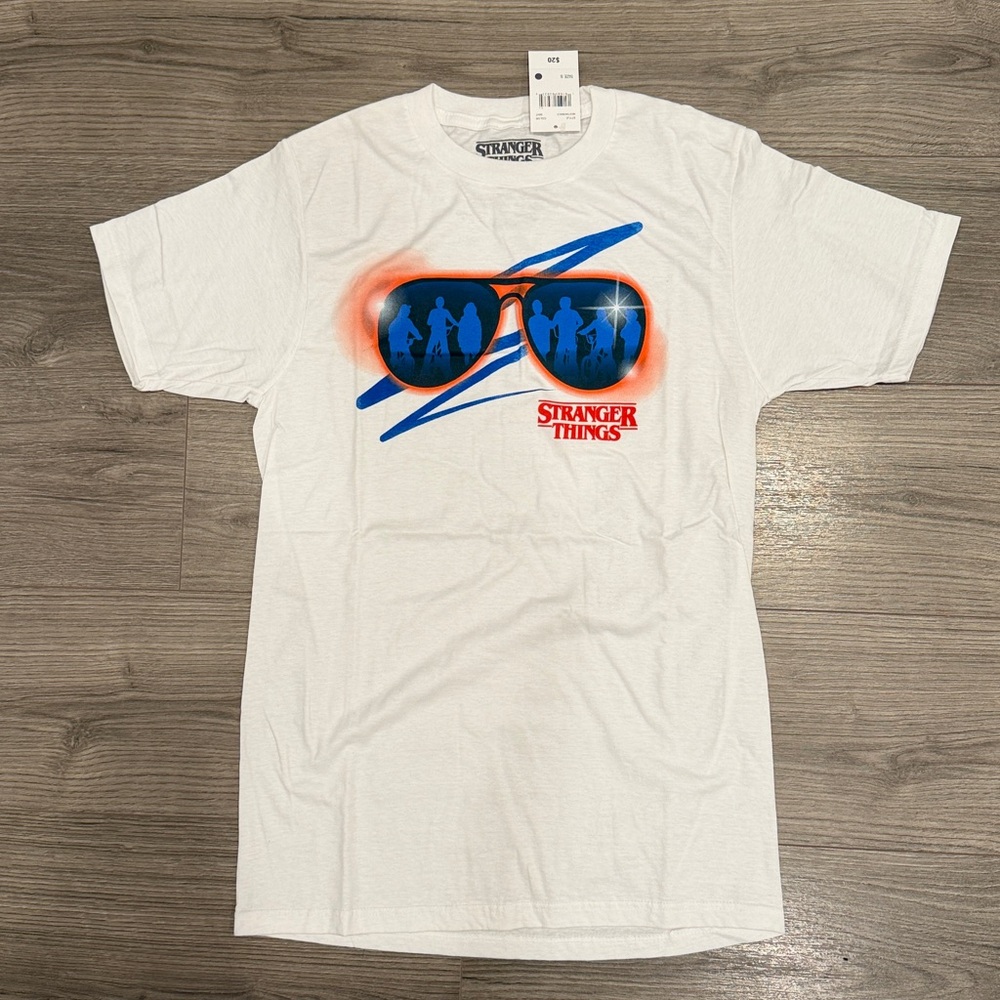 Netflix’s Stranger Things  Sunglasses Men’s Size Small